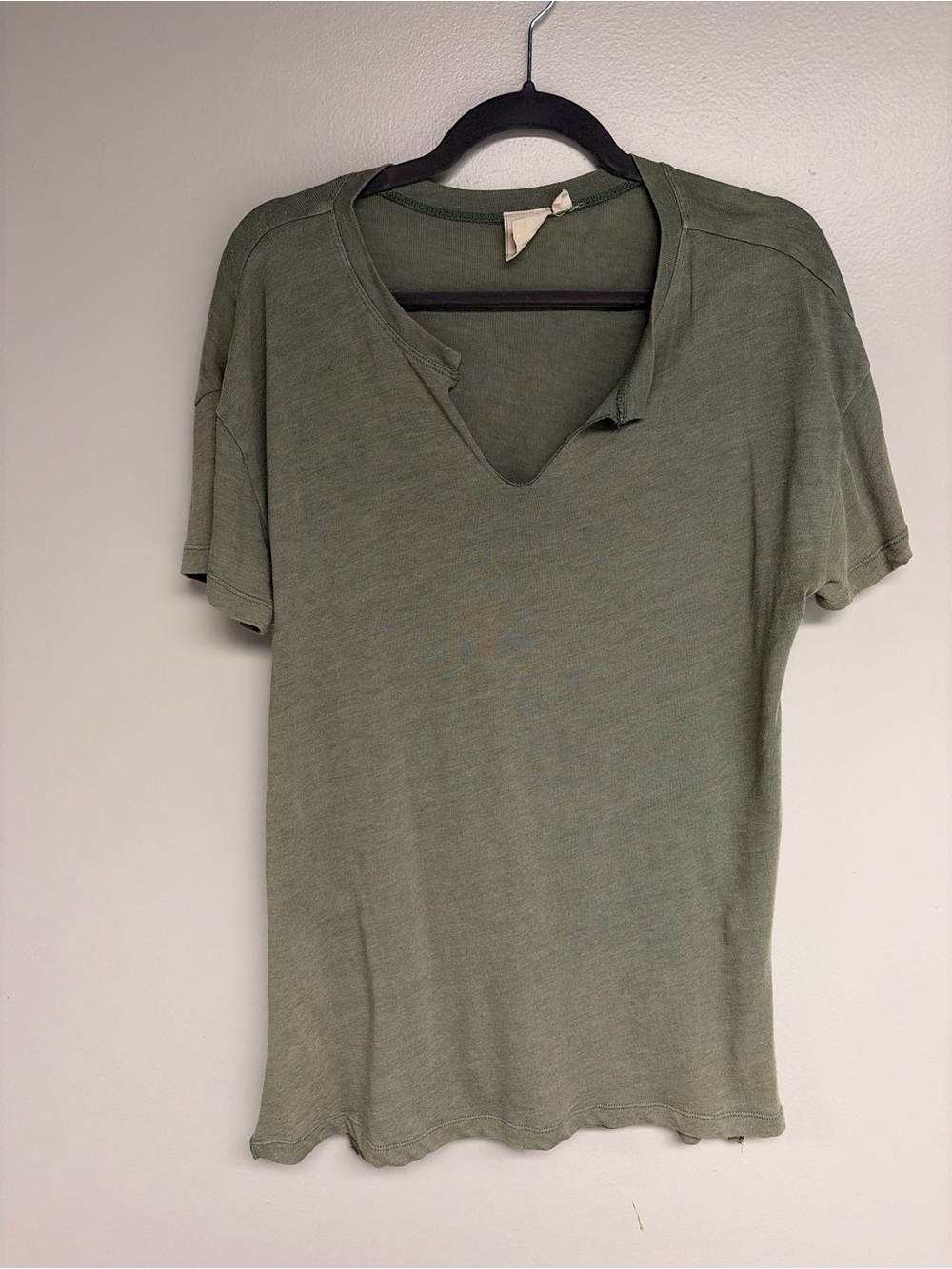 White Crow Olive Green Short Sleeve V-Neck Tee